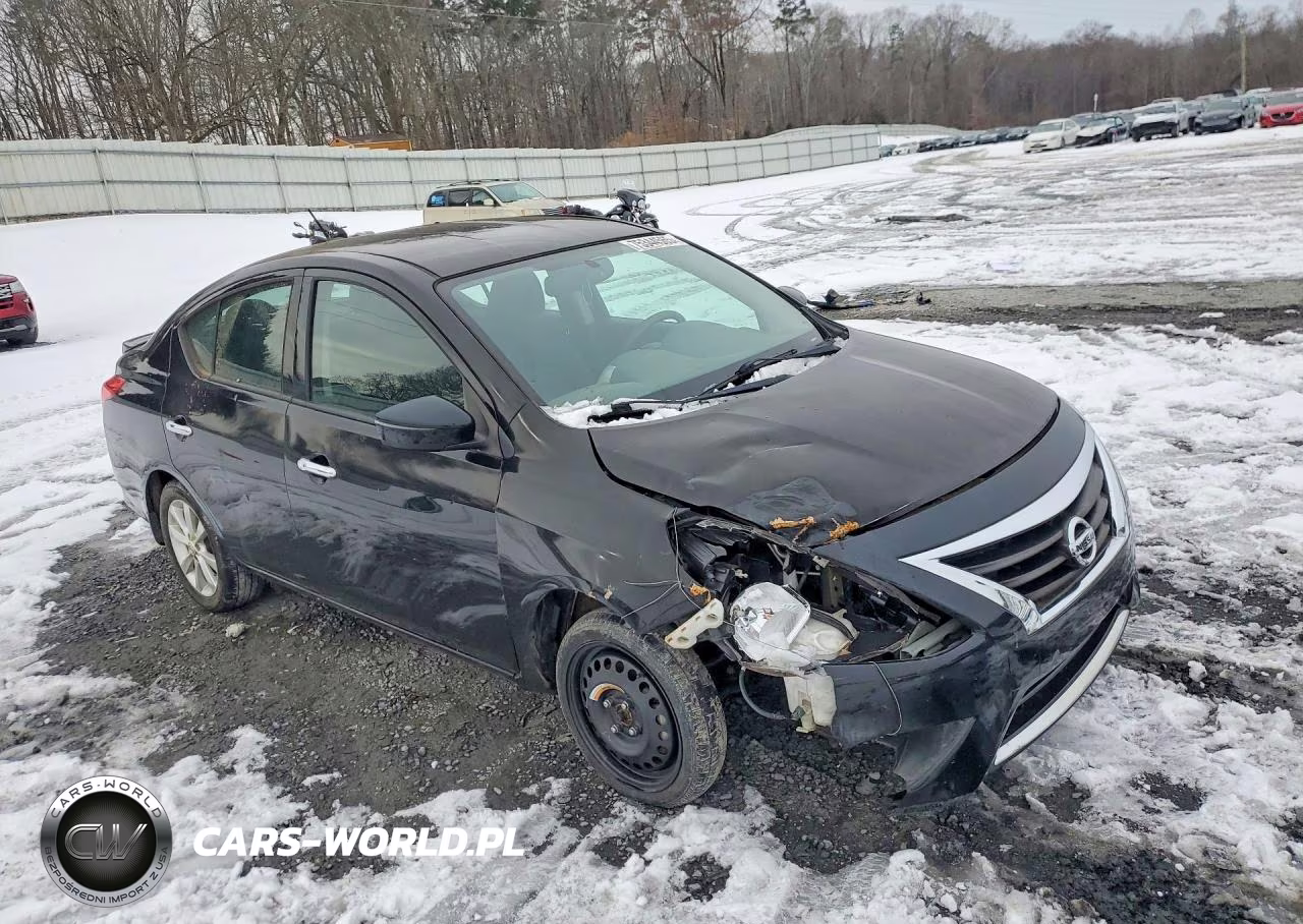 2015 Nissan Versa VIN:3N1CN7AP0FL897547 - 4