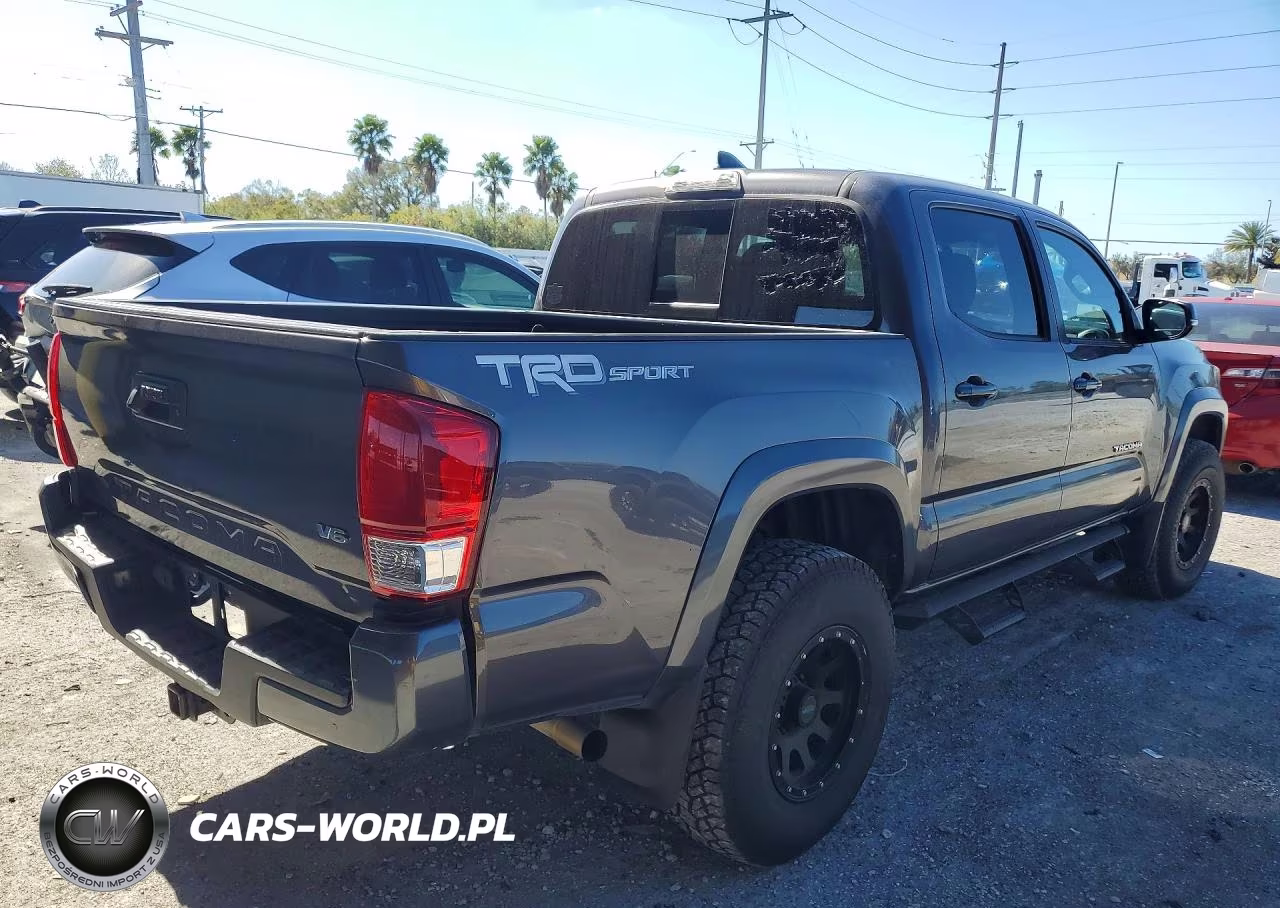 2017 Toyota Tacoma Trd Sport VIN:5TFAZ5CN4HX033617 - 3