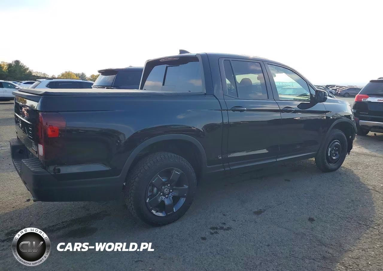 2026 Honda Ridgeline Trail Sport VIN:5FPYK3F63TB005975 - 3