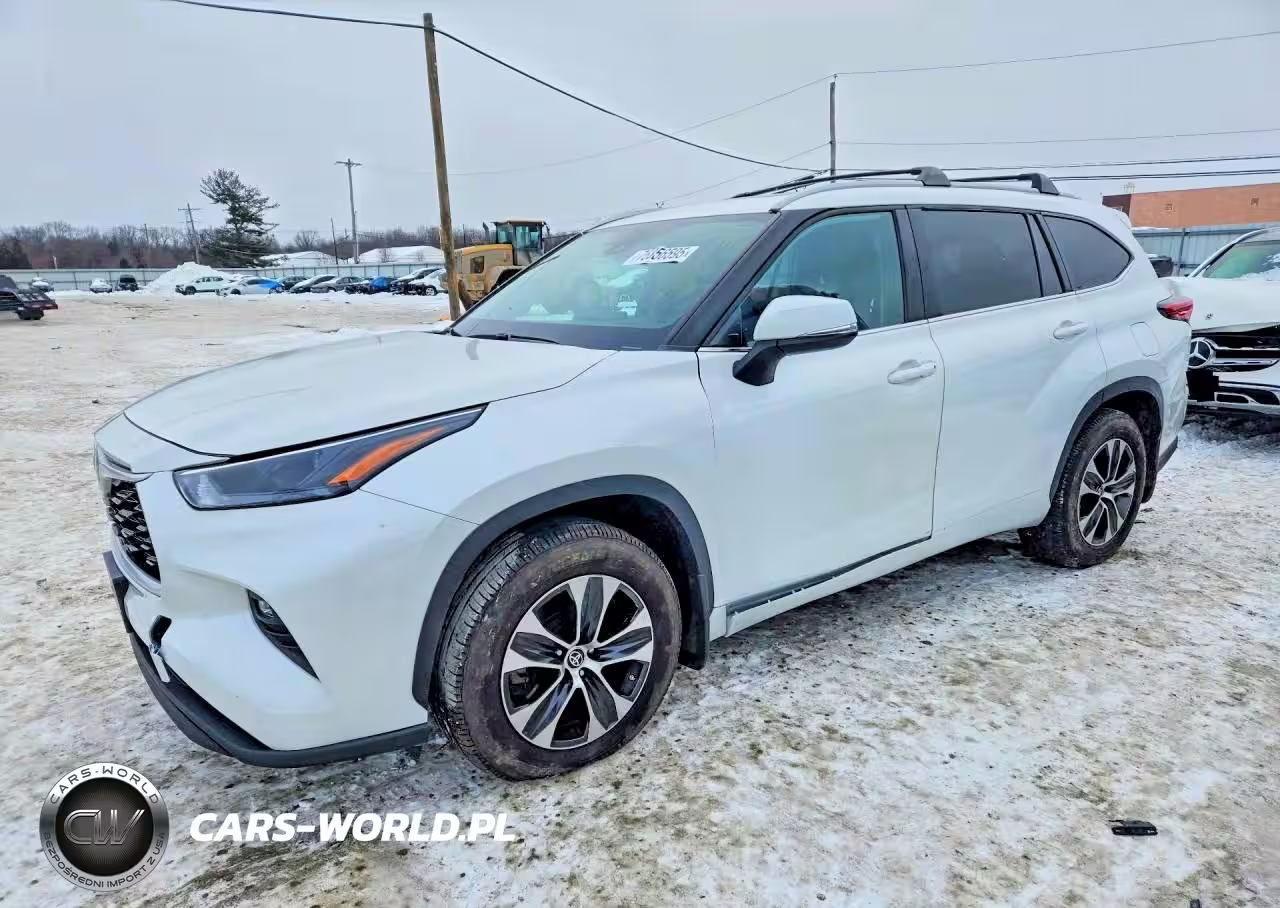 2023 Toyota Highlander L