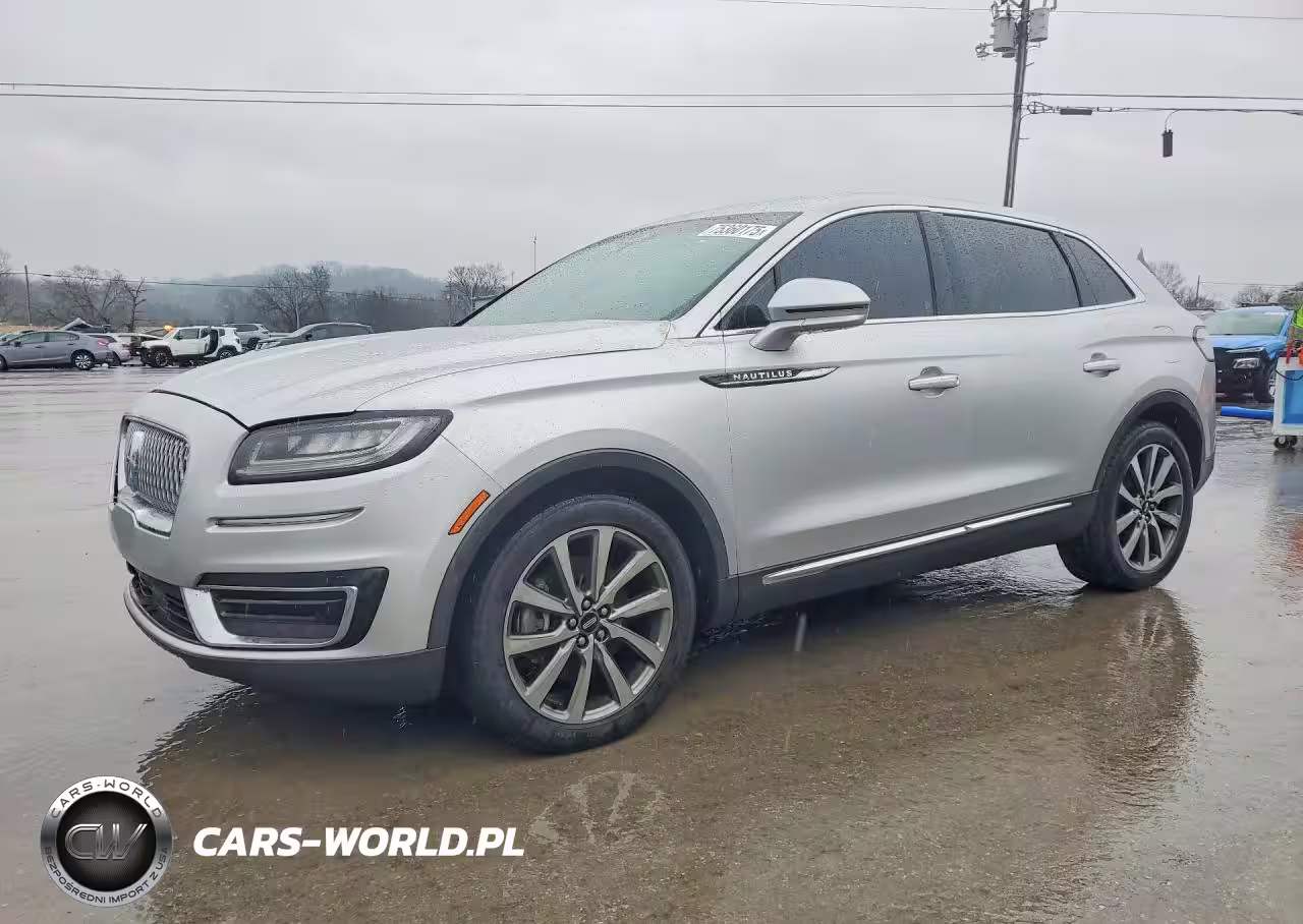 2019 Lincoln Nautilus Select