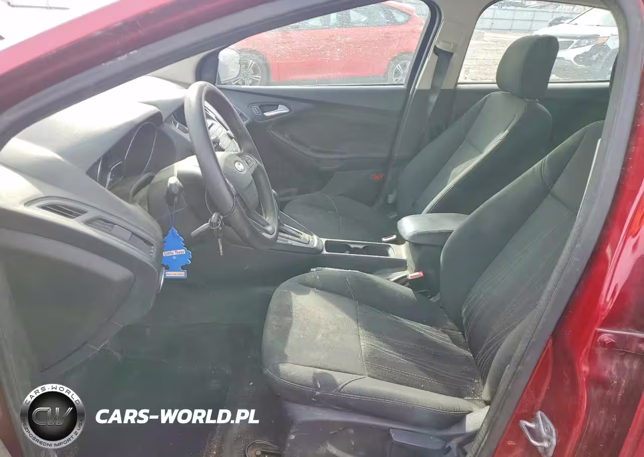 2017 Ford Focus Se VIN:1FADP3K29HL205300 - 7