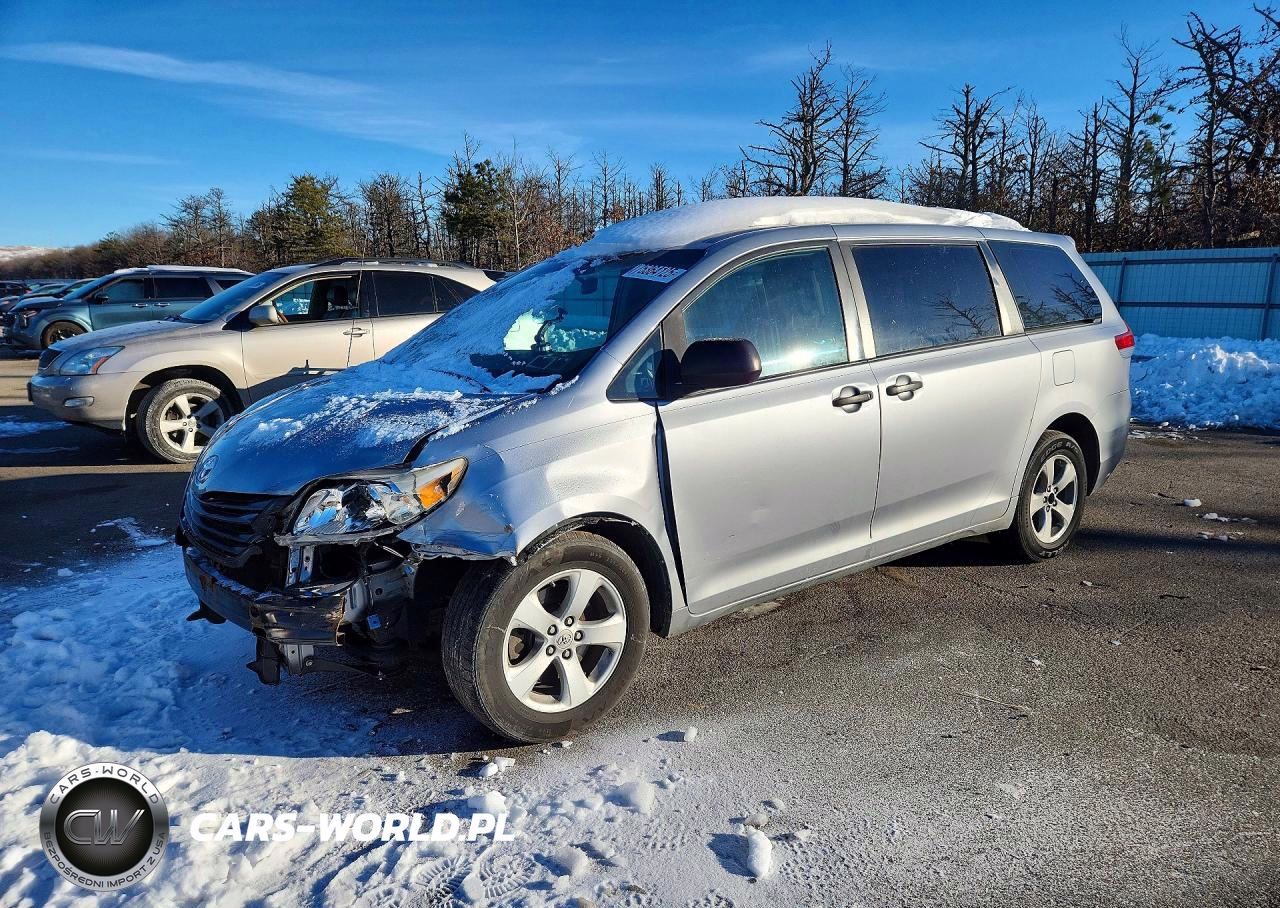 2011 Toyota Sienna Base 7-Passenger