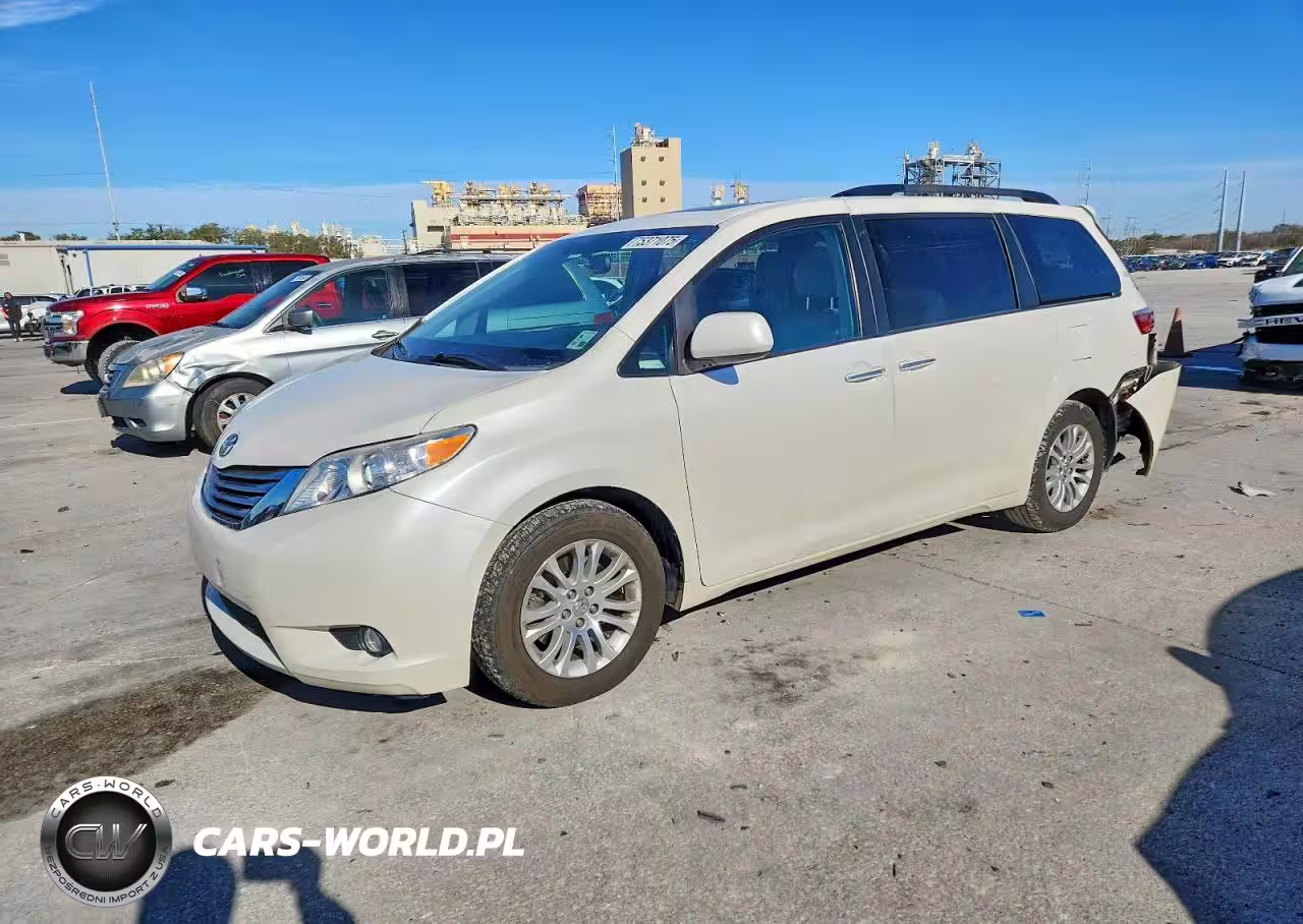 2017 Toyota Sienna Xle