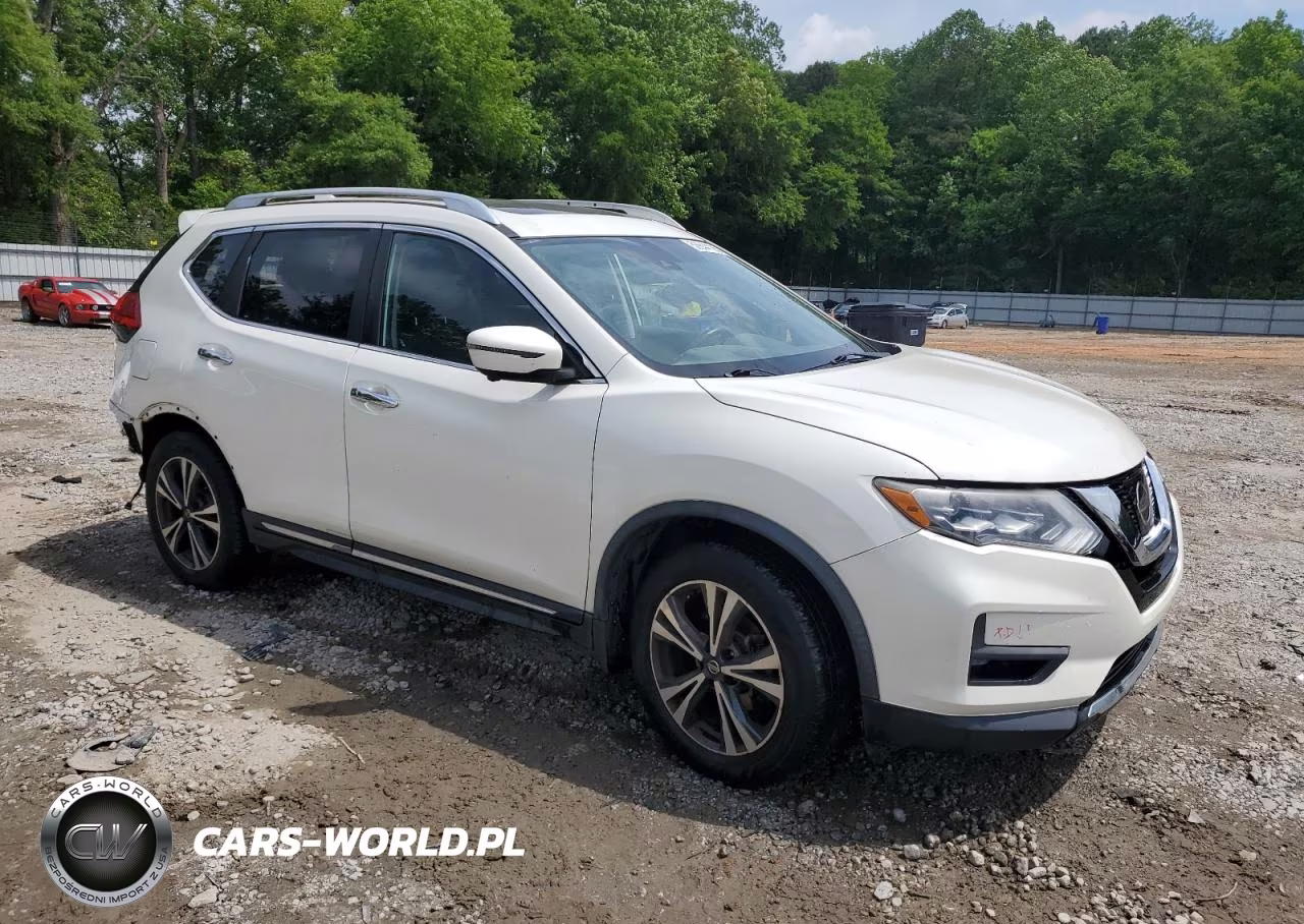 2017 Nissan Rogue S VIN:JN8AT2MTXHW143207 - 4