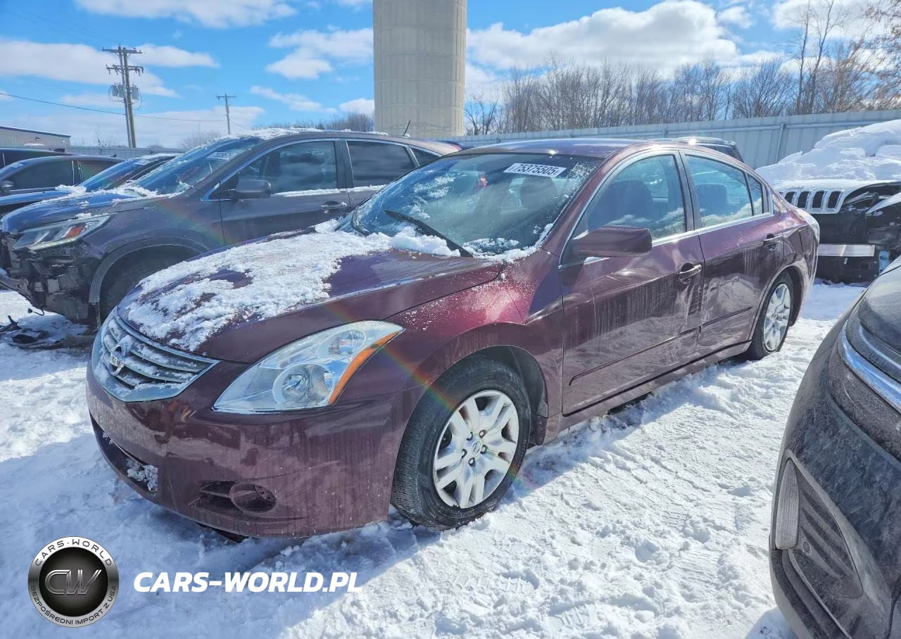 2012 Nissan Altima Base