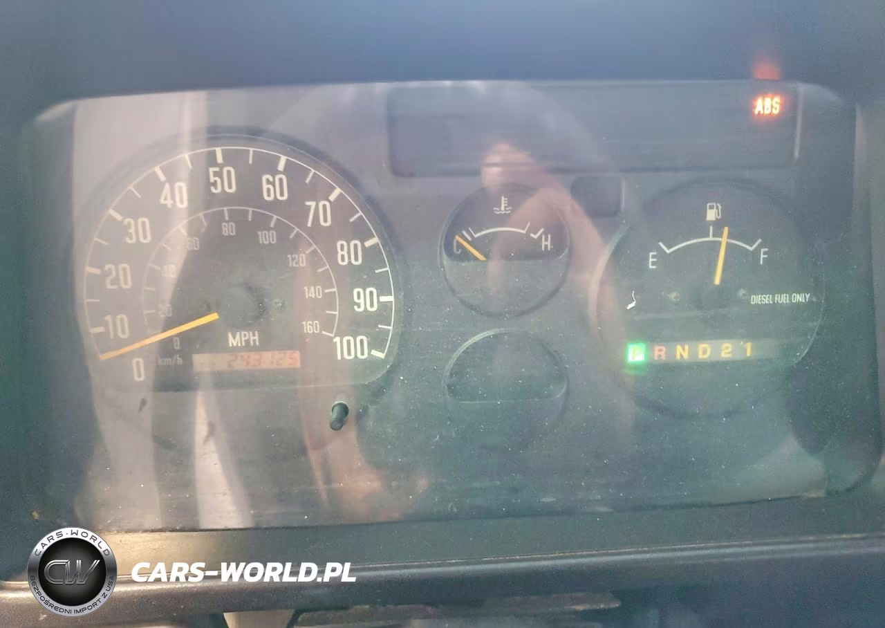 2004 Isuzu Npr Box Truck VIN:JALB4B14847002312 - 9