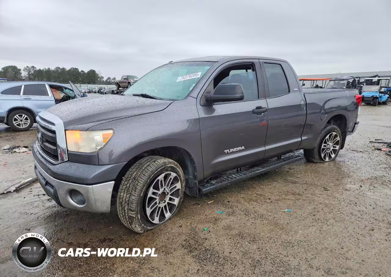 2013 Toyota Tundra Double Cab Sr5