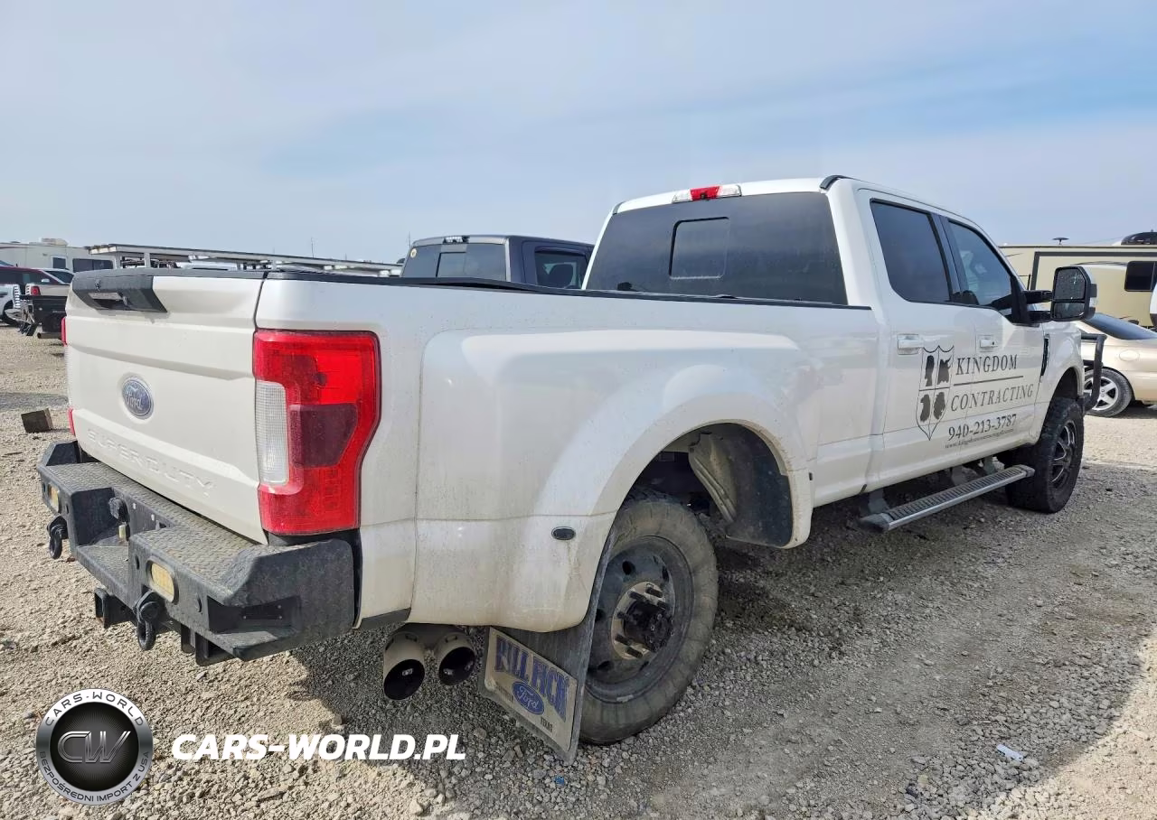 2017 Ford F350 Super Duty VIN:1FT8W3DT9HEC07654 - 3