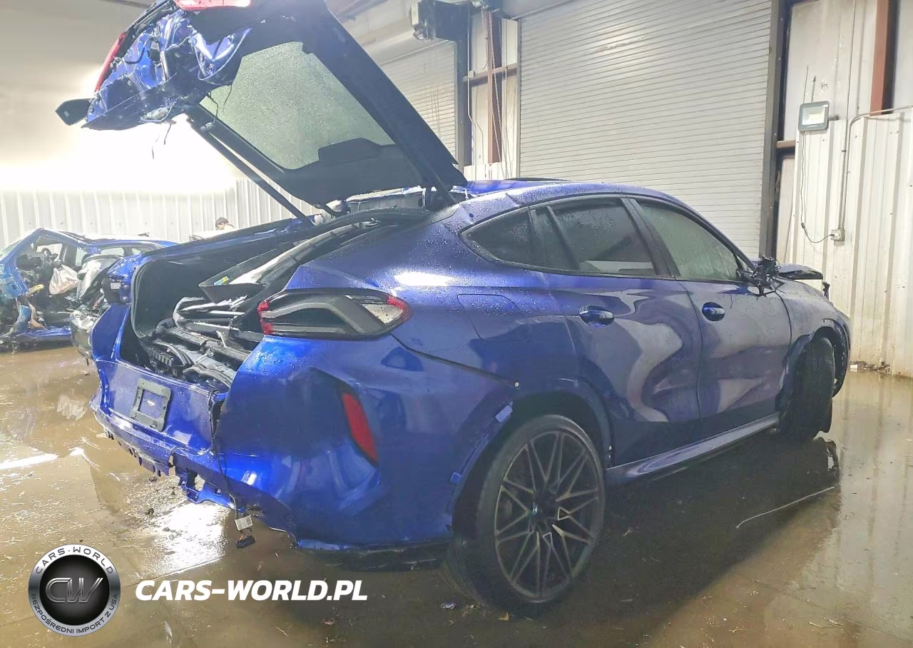 2021 BMW X6 M VIN:5YMCY0C06M9F10446 - 3