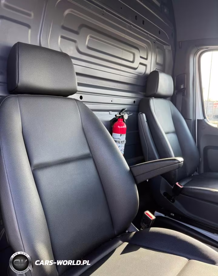 2020 Mercedes-Benz Sprinter 2500 VIN:W1Y4ECHY9LT044107 - 15