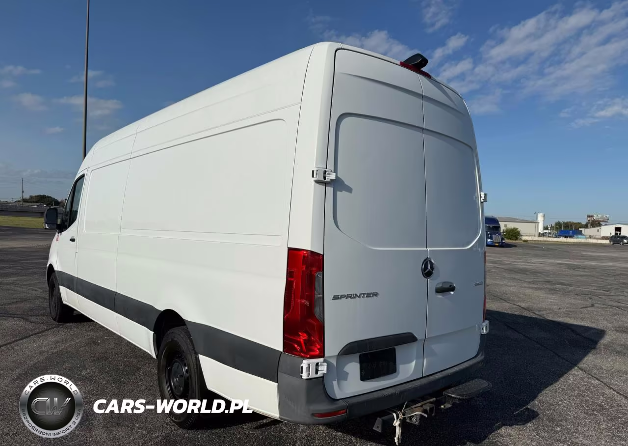 2020 Mercedes-Benz Sprinter 2500 VIN:W1Y4ECHY9LT044107 - 3