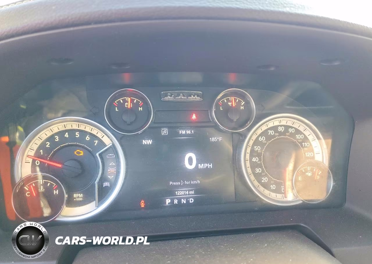 2017 Ram 1500 Laramie VIN:1C6RR7NT4HS593345 - 9