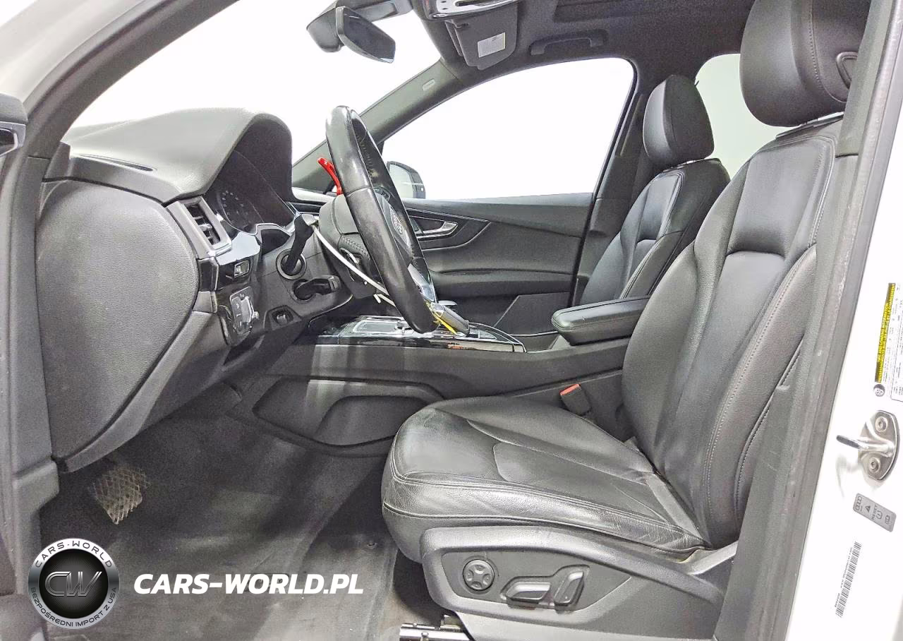 2017 Audi Q7 Premium Plus VIN:WA1LHAF70HD044594 - 7