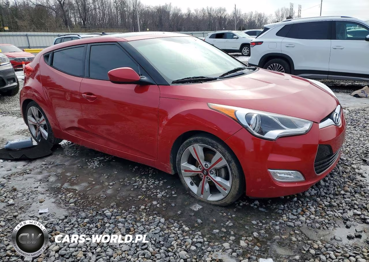 2017 Hyundai Veloster VIN:KMHTC6ADXHU321763 - 4