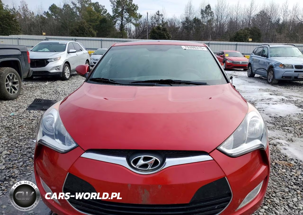 2017 Hyundai Veloster VIN:KMHTC6ADXHU321763 - 5