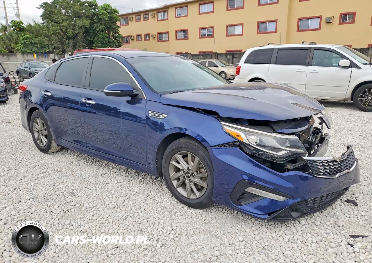 2019 Kia Optima Lx VIN:5XXGT4L33KG319395 - 4