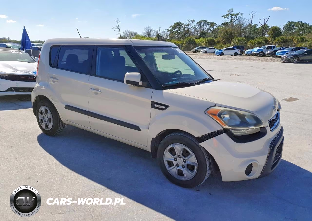 2012 Kia Soul Base VIN:KNDJT2A50C7481820 - 4