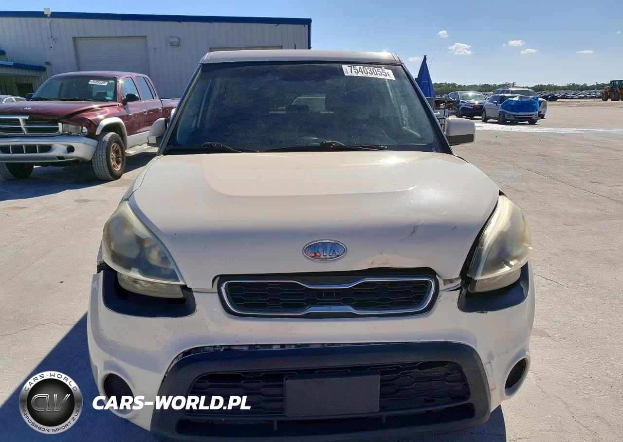 2012 Kia Soul Base VIN:KNDJT2A50C7481820 - 5
