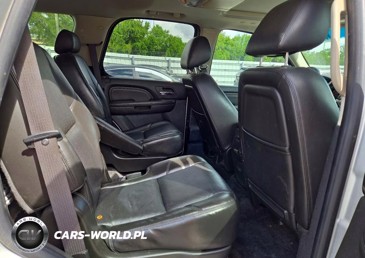 2010 GMC Yukon Denali VIN:1GKUKEEFXAR197282 - 11