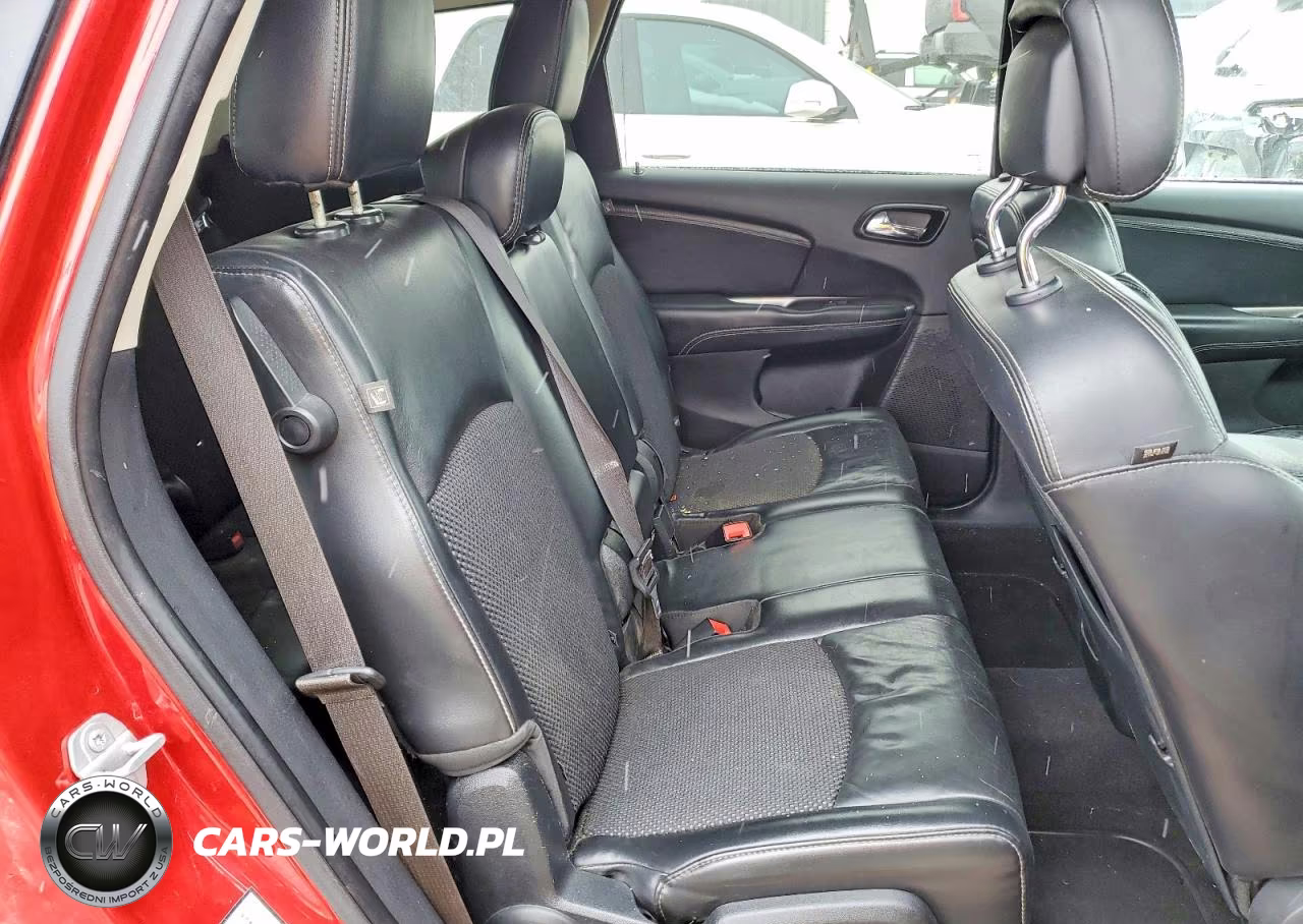 2018 Dodge Journey Crossroad VIN:3C4PDDGG1JT416639 - 11