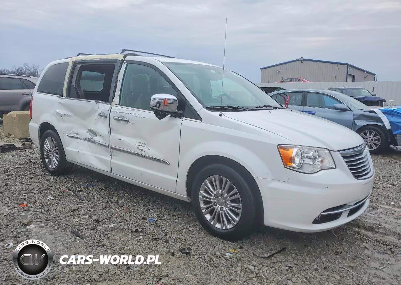 2015 Chrysler Town & Country Touring L VIN:2C4RC1CG9FR743431 - 4