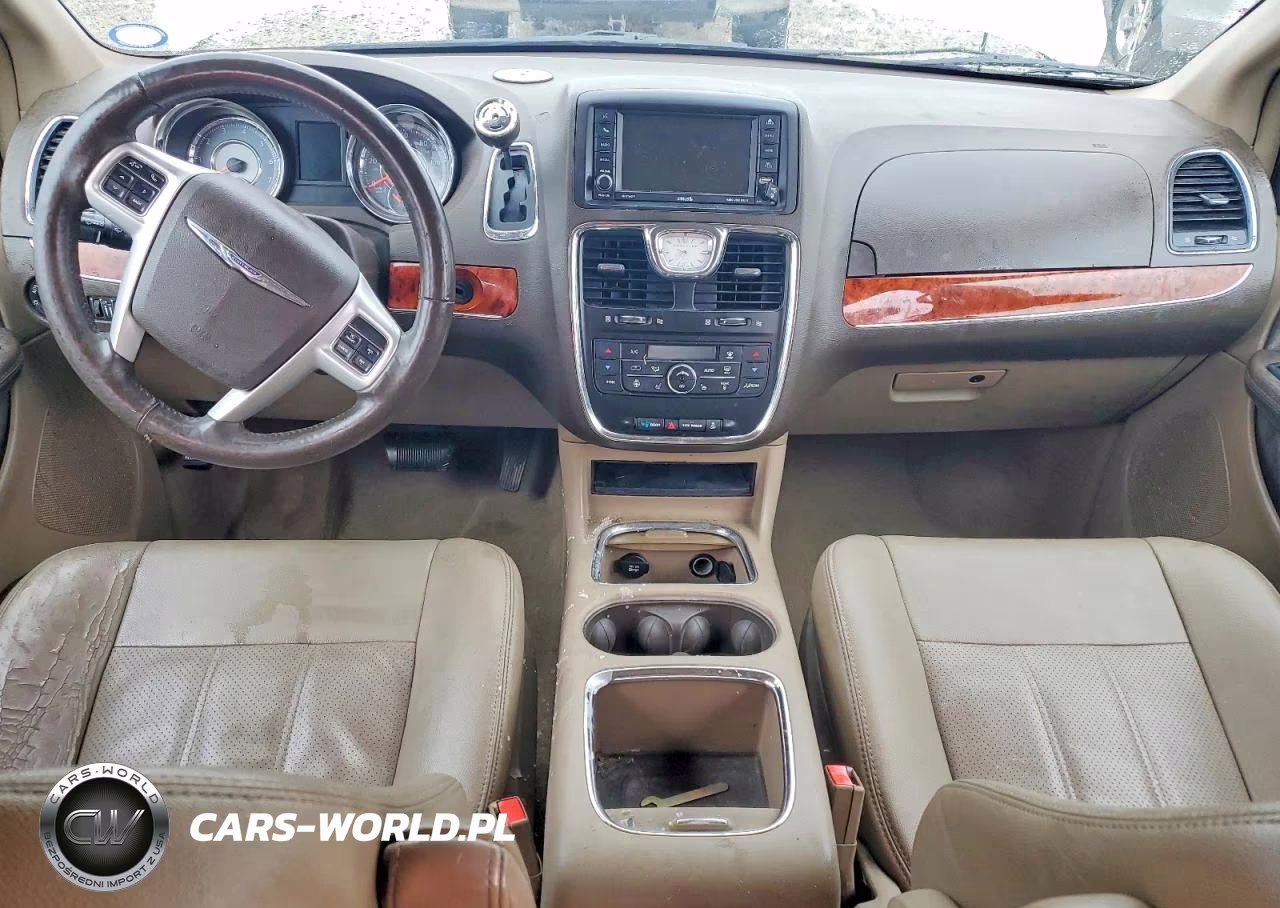 2015 Chrysler Town & Country Touring L VIN:2C4RC1CG9FR743431 - 8