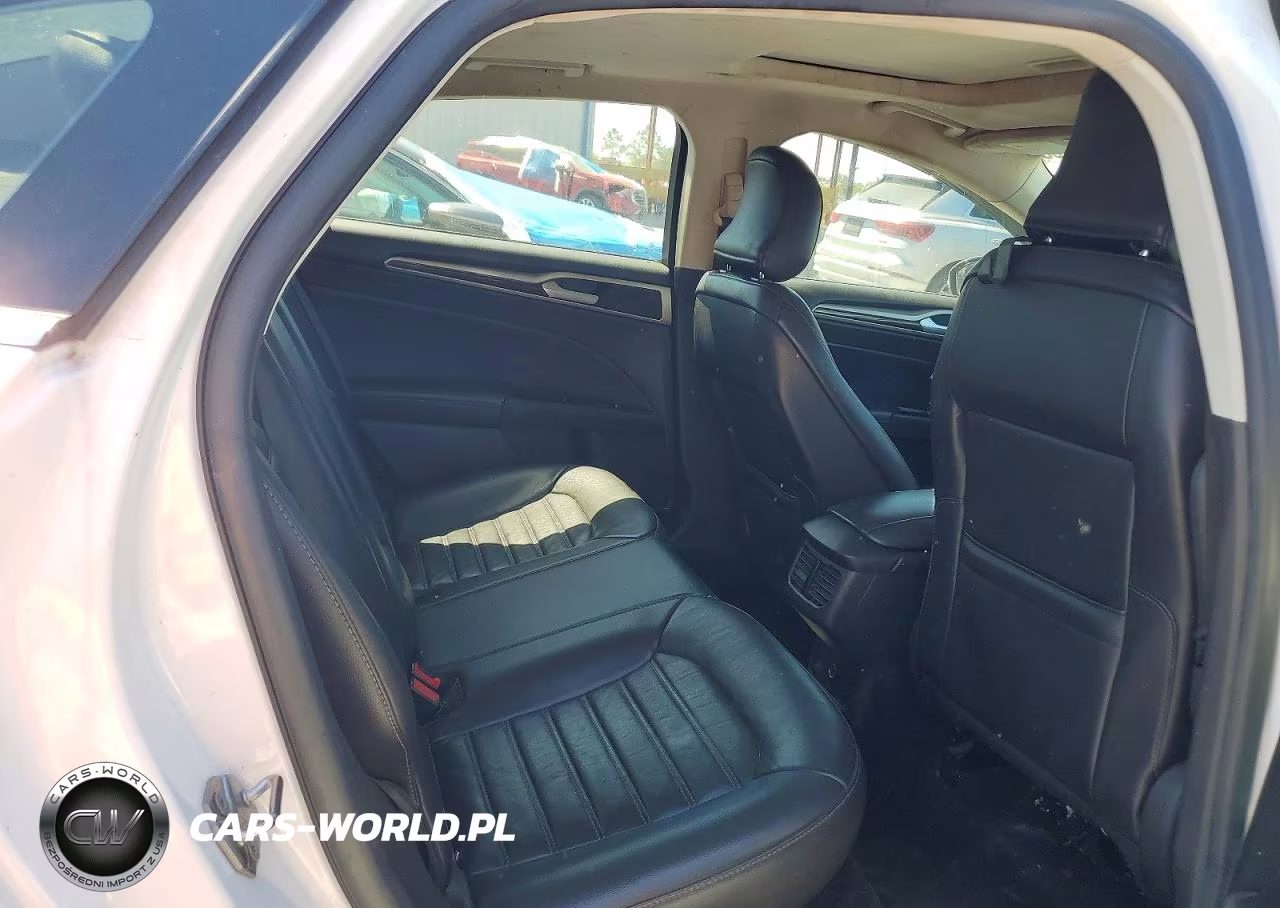2016 Ford Fusion Se VIN:3FA6P0H99GR377385 - 10