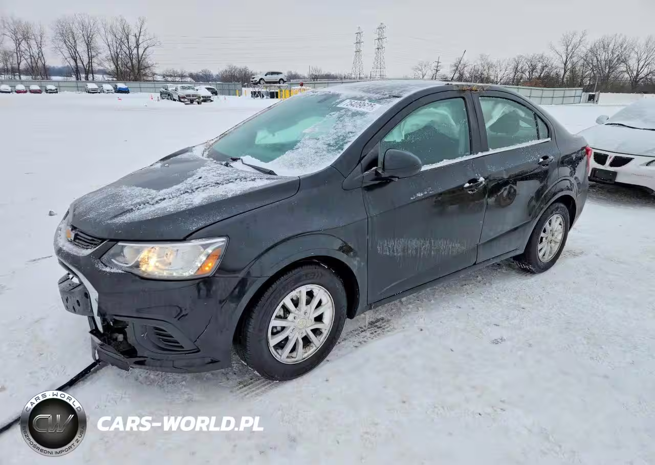 2017 Chevrolet Sonic Lt