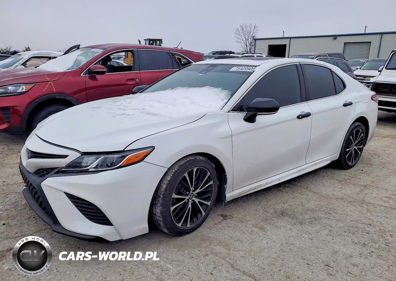 2020 Toyota Camry Se