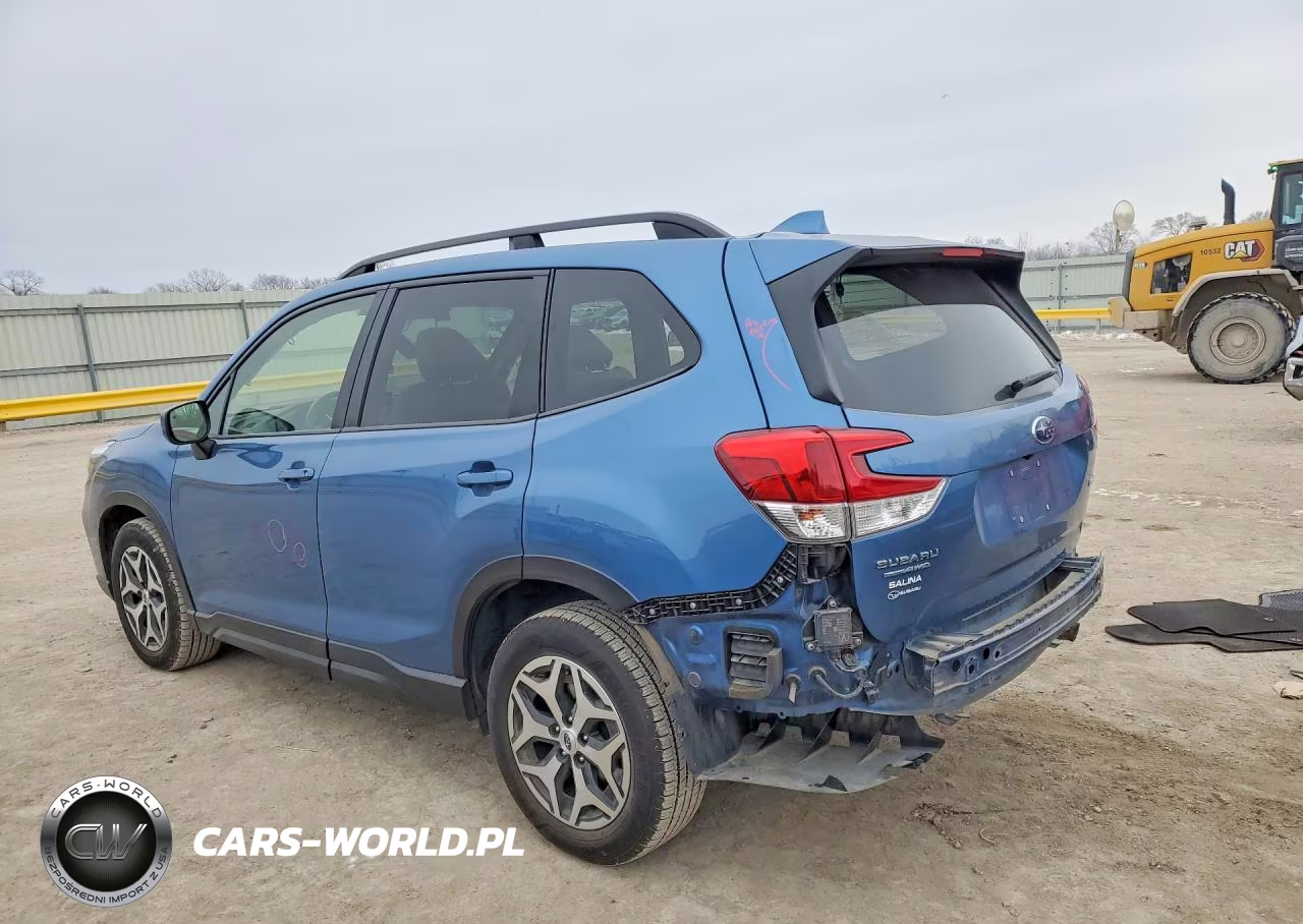2021 Subaru Forester Premium VIN:JF2SKAJC1MH431702 - 2