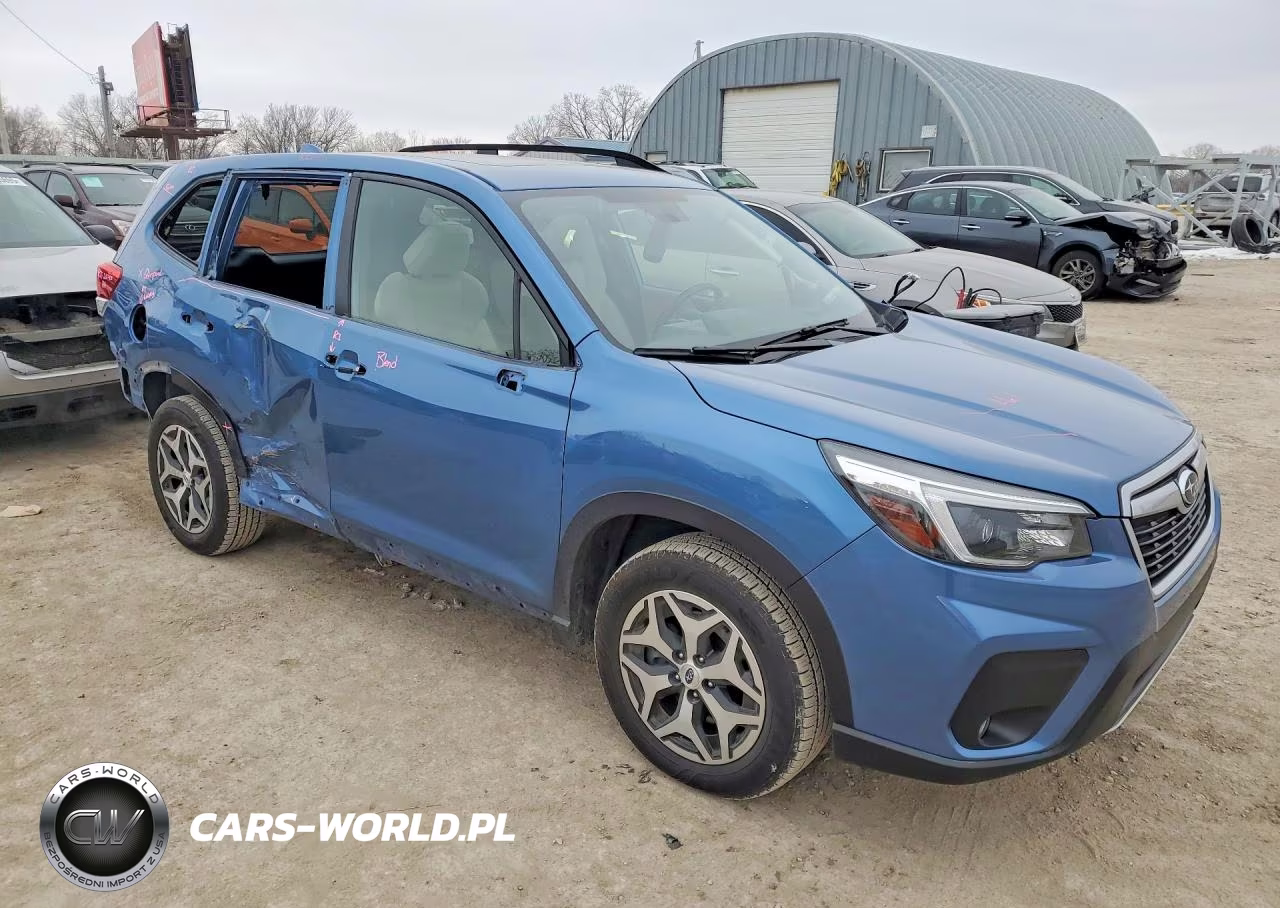 2021 Subaru Forester Premium VIN:JF2SKAJC1MH431702 - 4