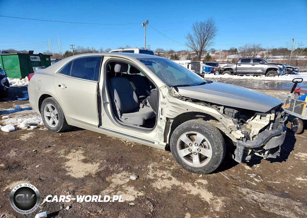 2014 Chevrolet Malibu Ls VIN:1G11B5SL4EF202467 - 4