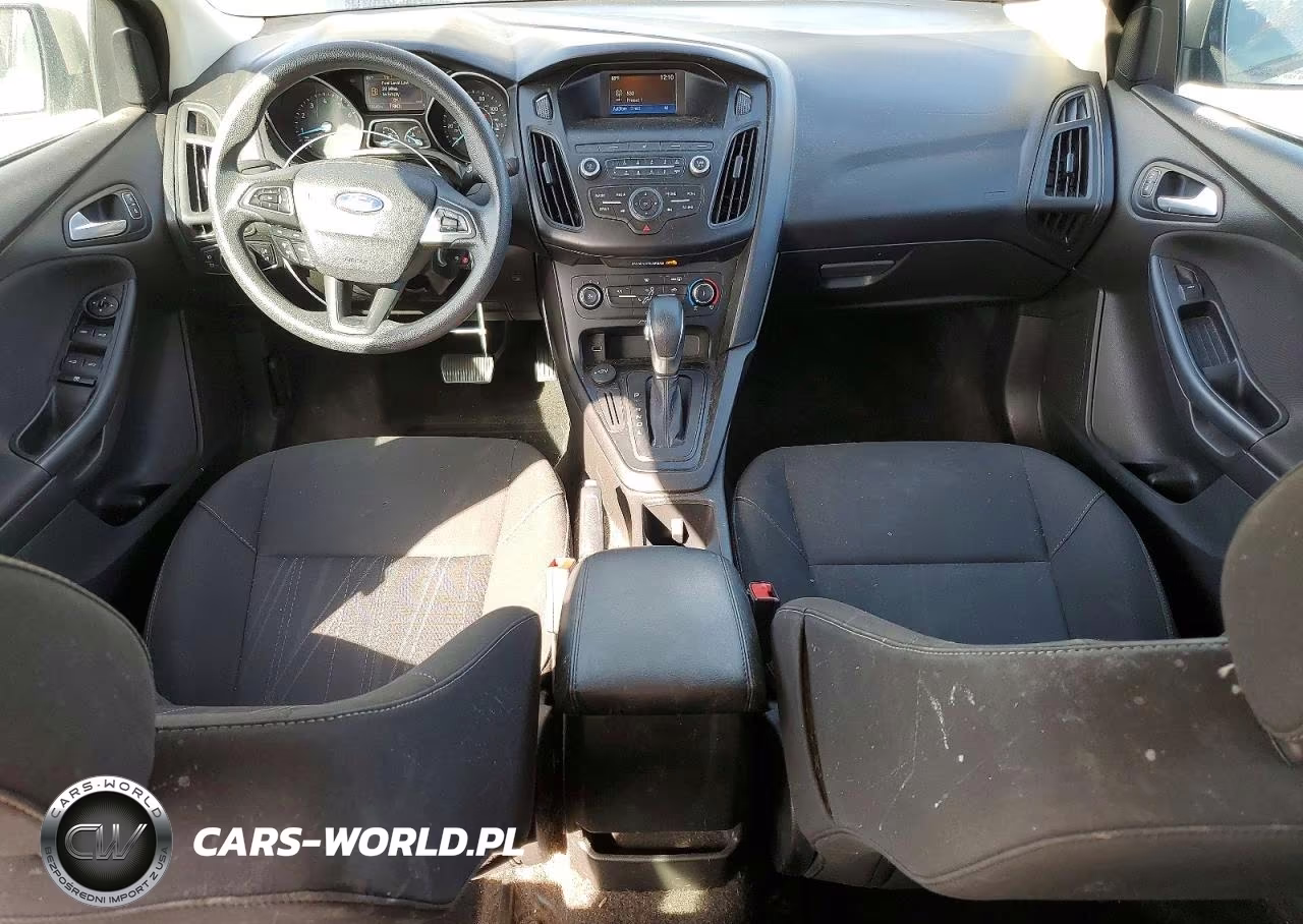 2018 Ford Focus Se VIN:1FADP3F27JL278911 - 8