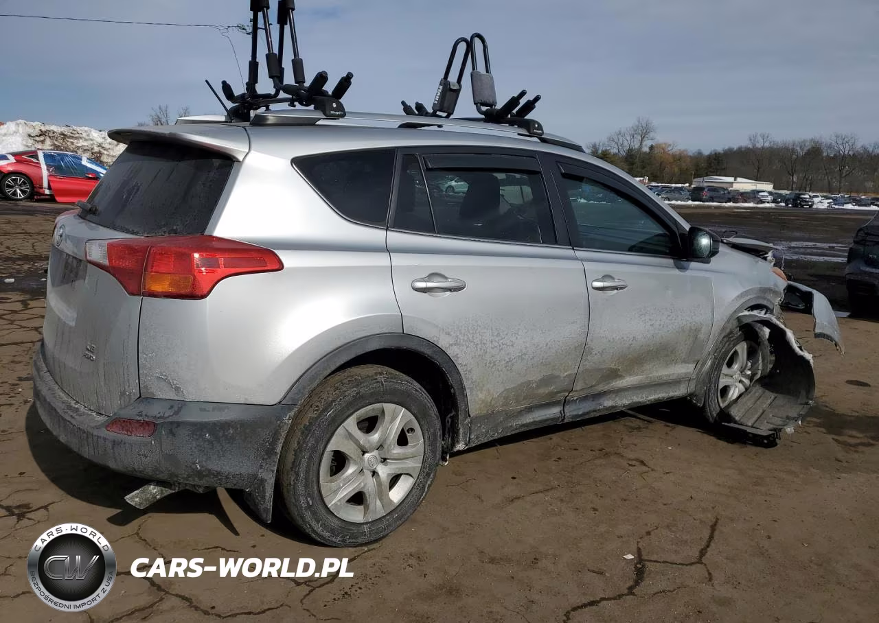 2015 Toyota Rav4 Le VIN:2T3BFREV3FW326914 - 3