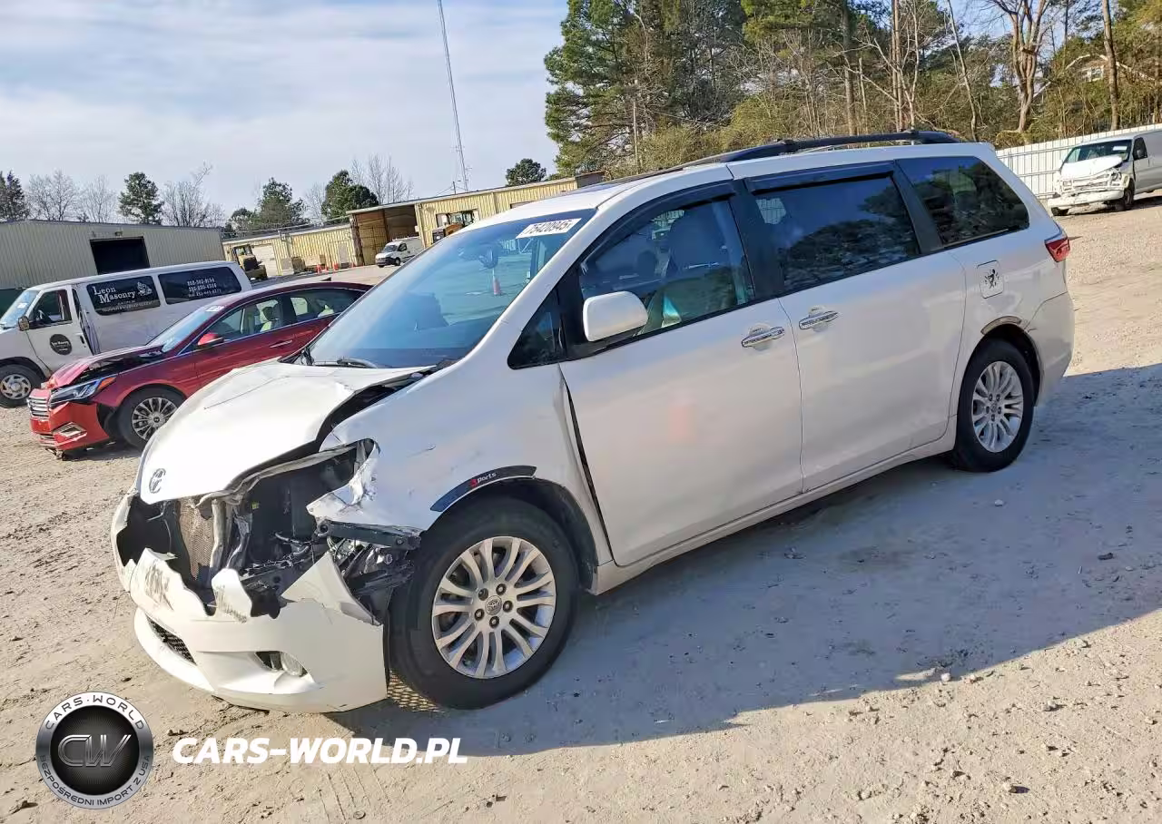 2017 Toyota Sienna Xle