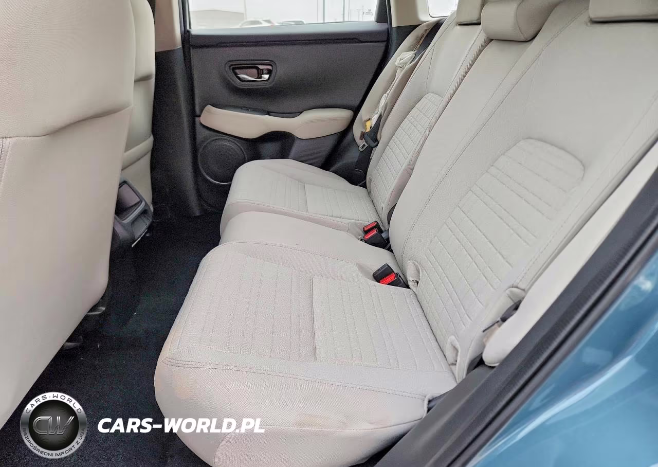 2025 Honda Hr-V Lx VIN:3CZRZ2H33SM790556 - 11