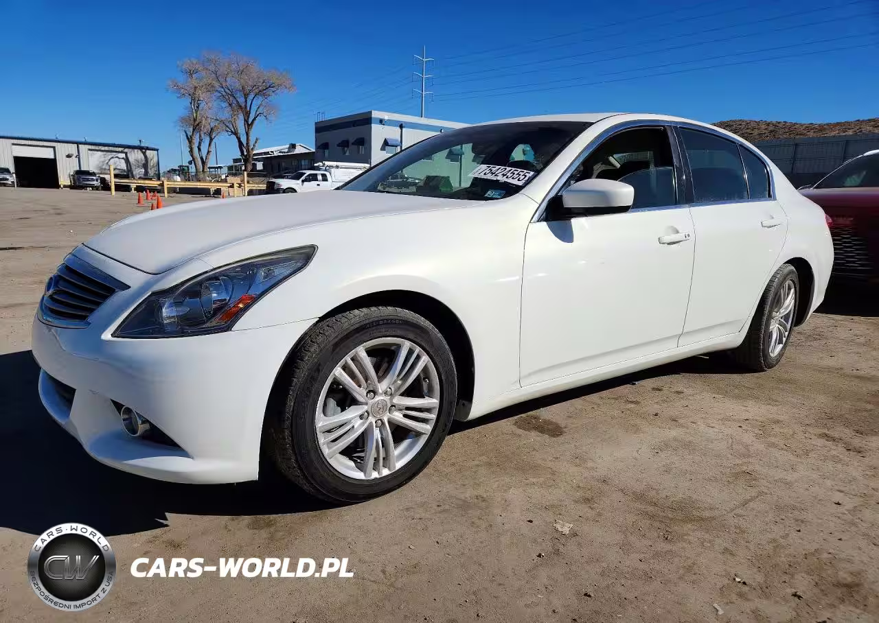 2012 Infiniti G37