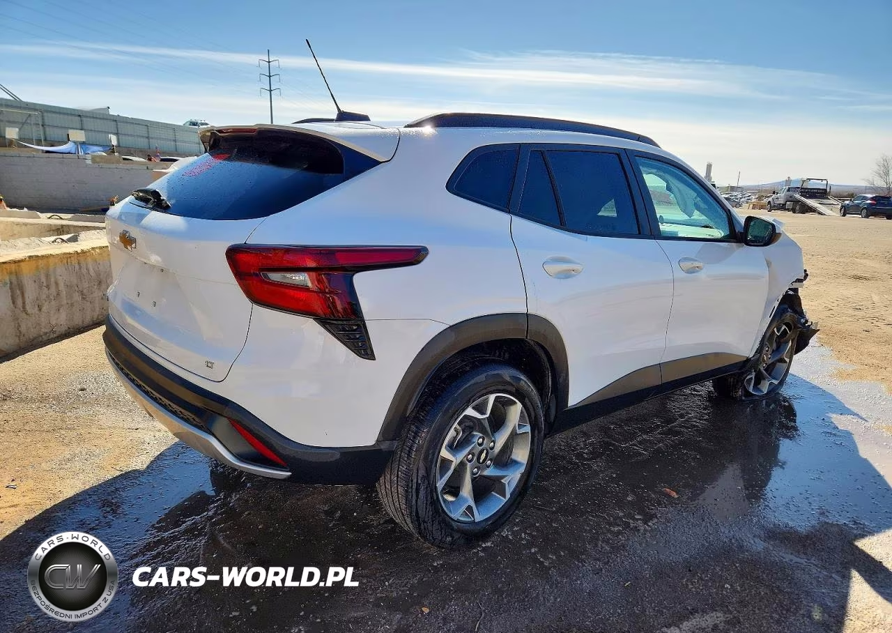 2025 Chevrolet Trax 1Lt VIN:KL77LHEP5SC236331 - 3
