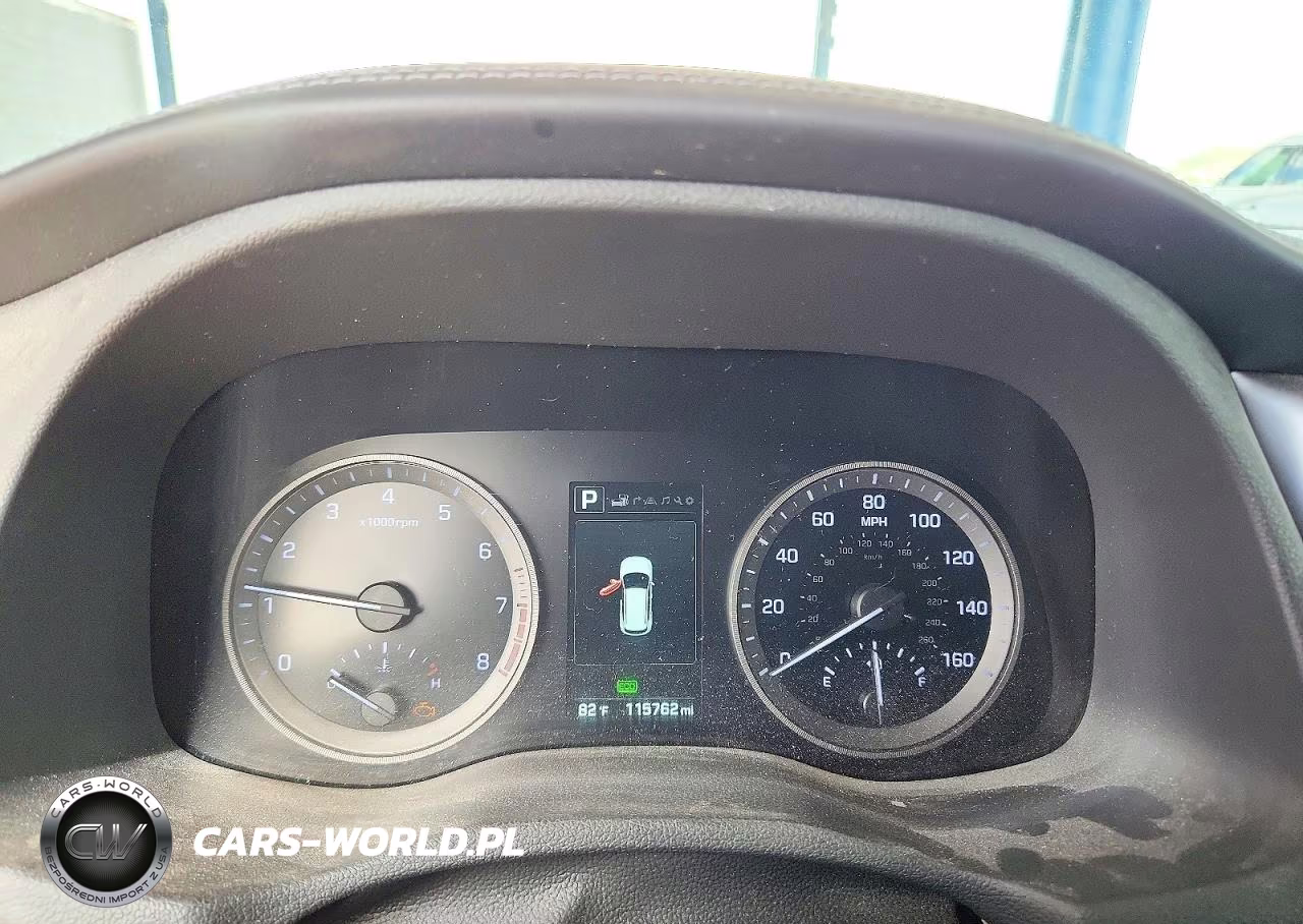 2016 Hyundai Tucson Limited VIN:KM8J33A23GU236833 - 9