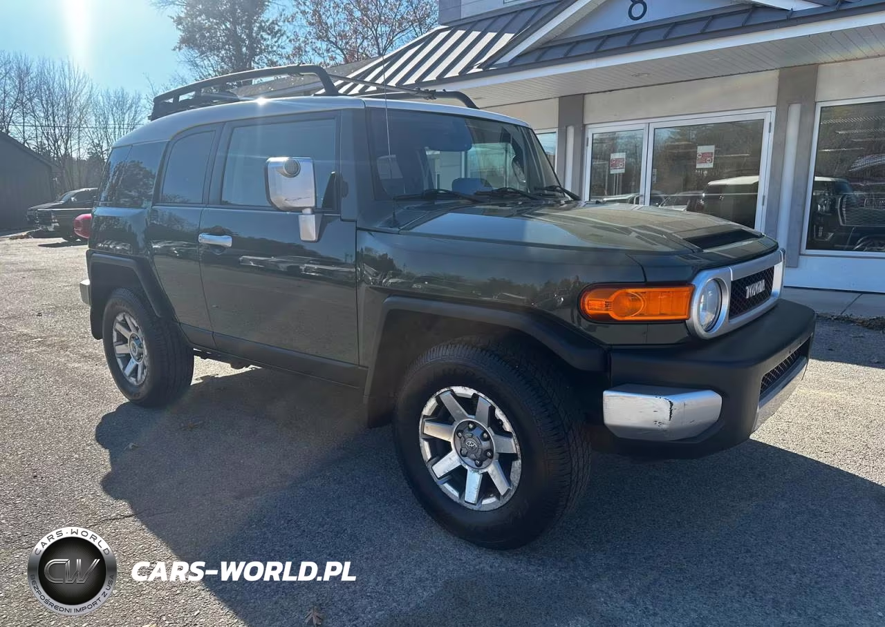 2014 Toyota Fj Cruiser Base
