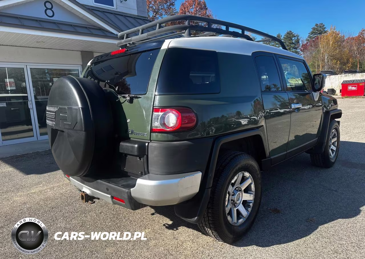 2014 Toyota Fj Cruiser Base VIN:JTEBU4BF8EK201495 - 4