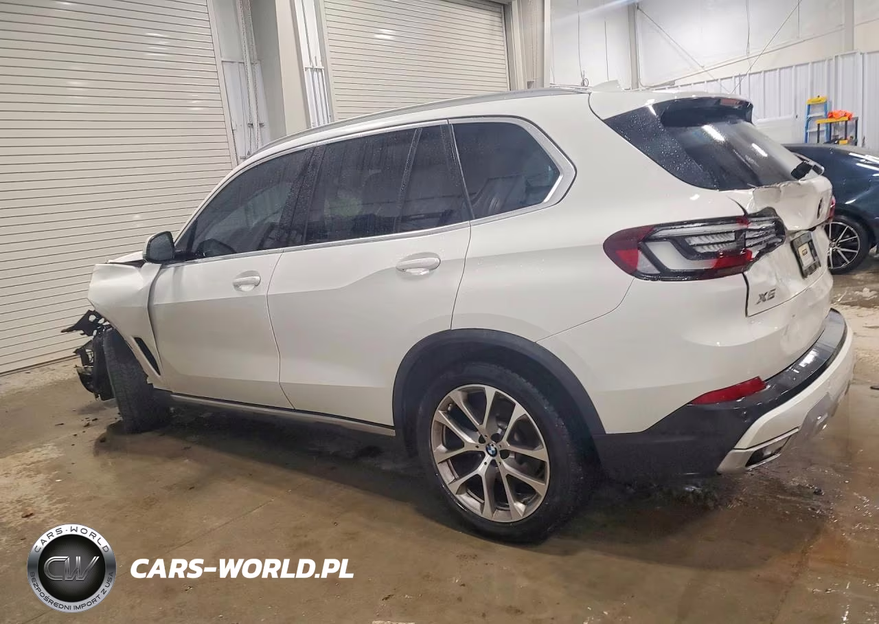 2022 BMW X5 xDrive40I VIN:5UXCR6C05N9K73082 - 2