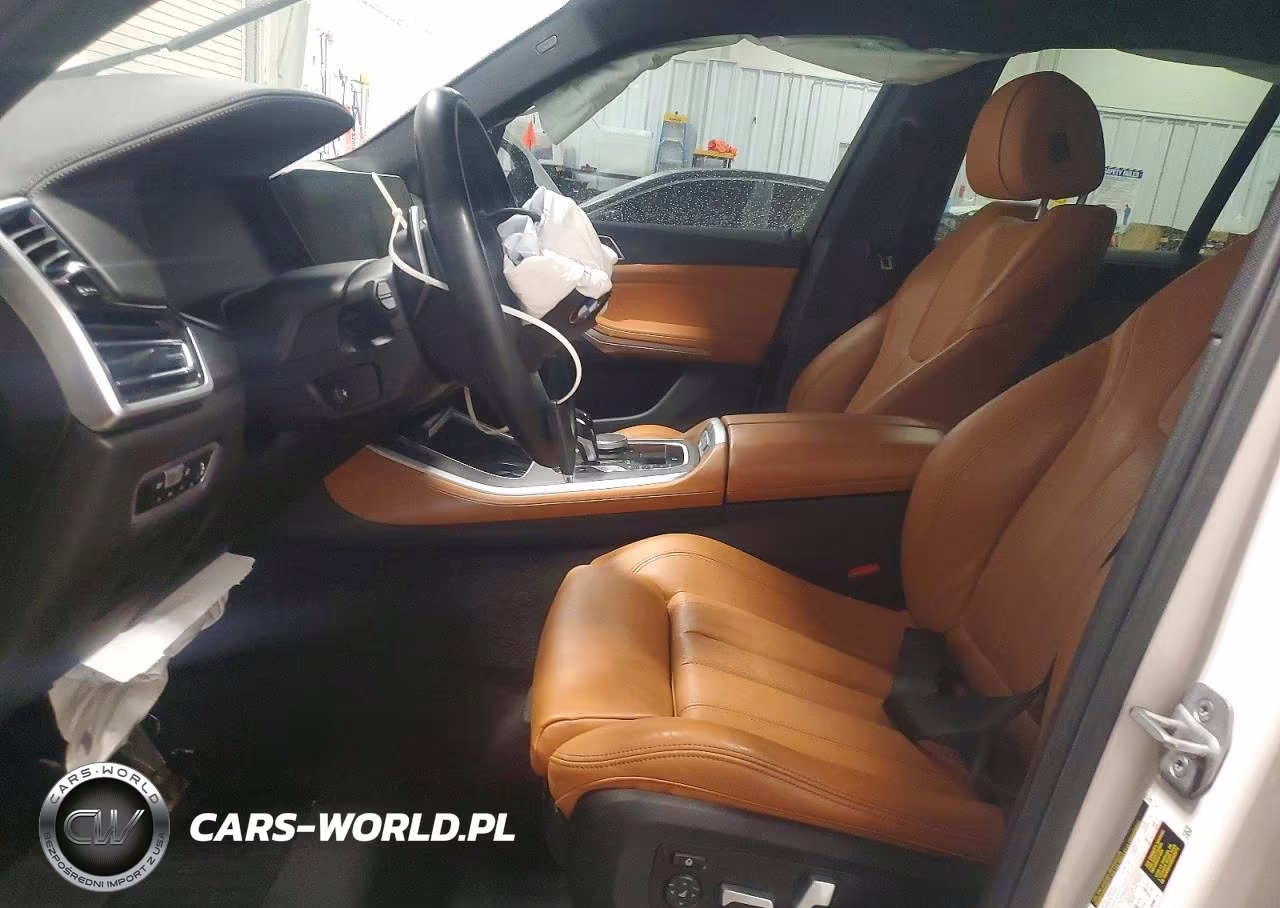 2022 BMW X5 xDrive40I VIN:5UXCR6C05N9K73082 - 7