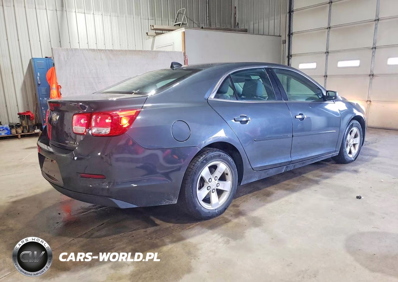 2014 Chevrolet Malibu Ls VIN:1G11B5SLXEF158605 - 3