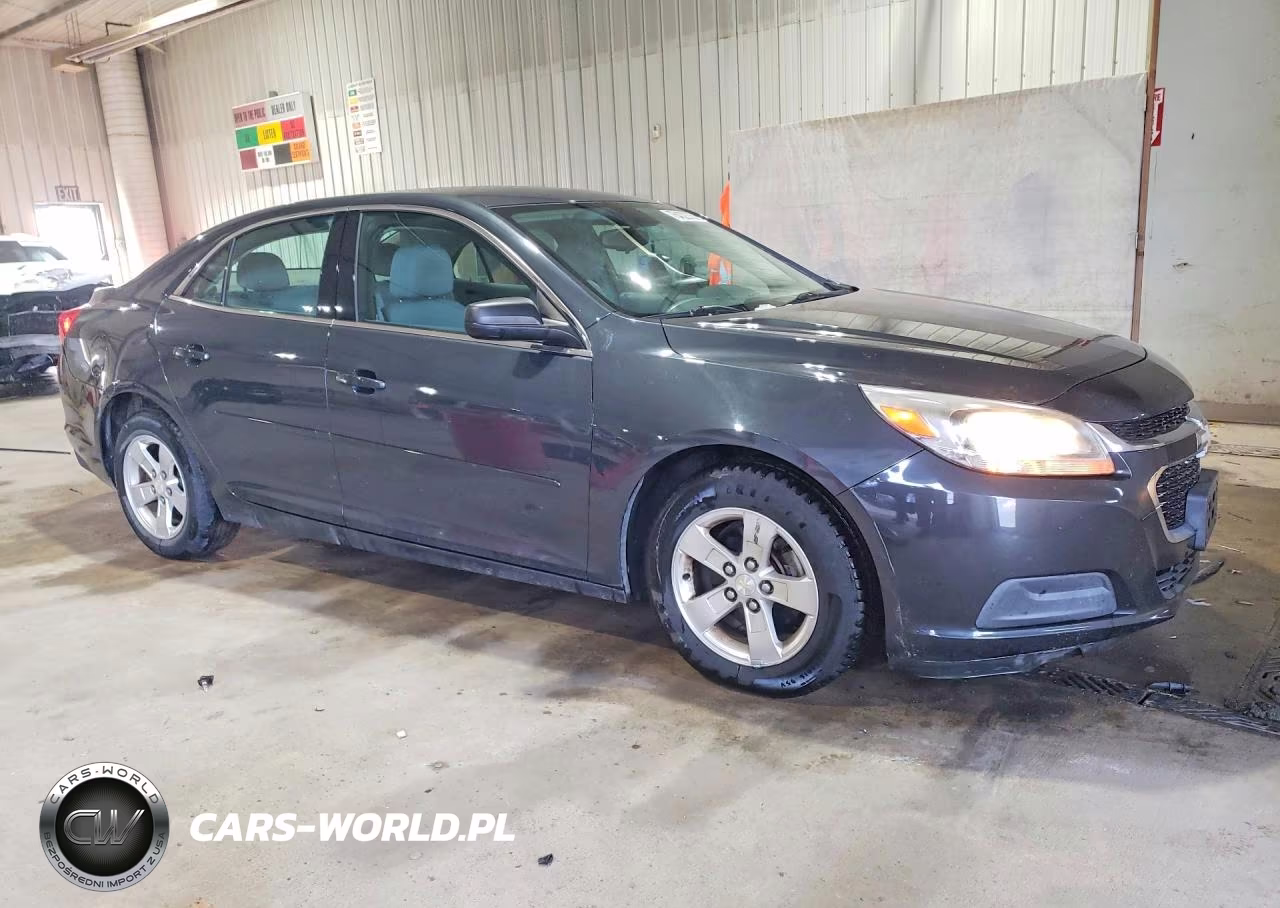 2014 Chevrolet Malibu Ls VIN:1G11B5SLXEF158605 - 4