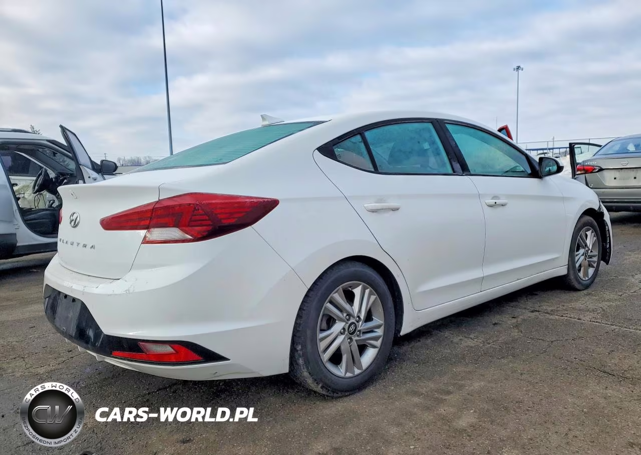 2020 Hyundai Elantra Sel VIN:5NPD84LF1LH537713 - 3
