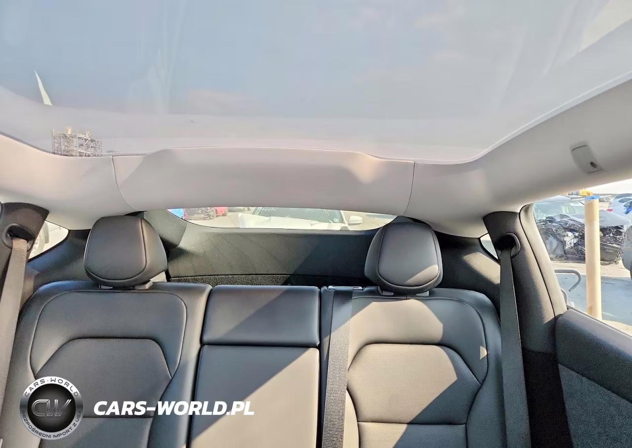 2026 Tesla Model Y VIN:7SAYGDEE0TA381591 - 10