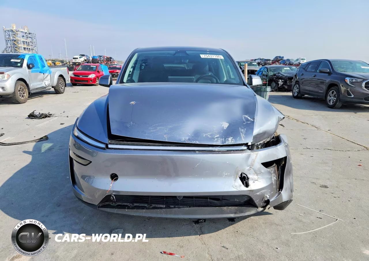 2026 Tesla Model Y VIN:7SAYGDEE0TA381591 - 5