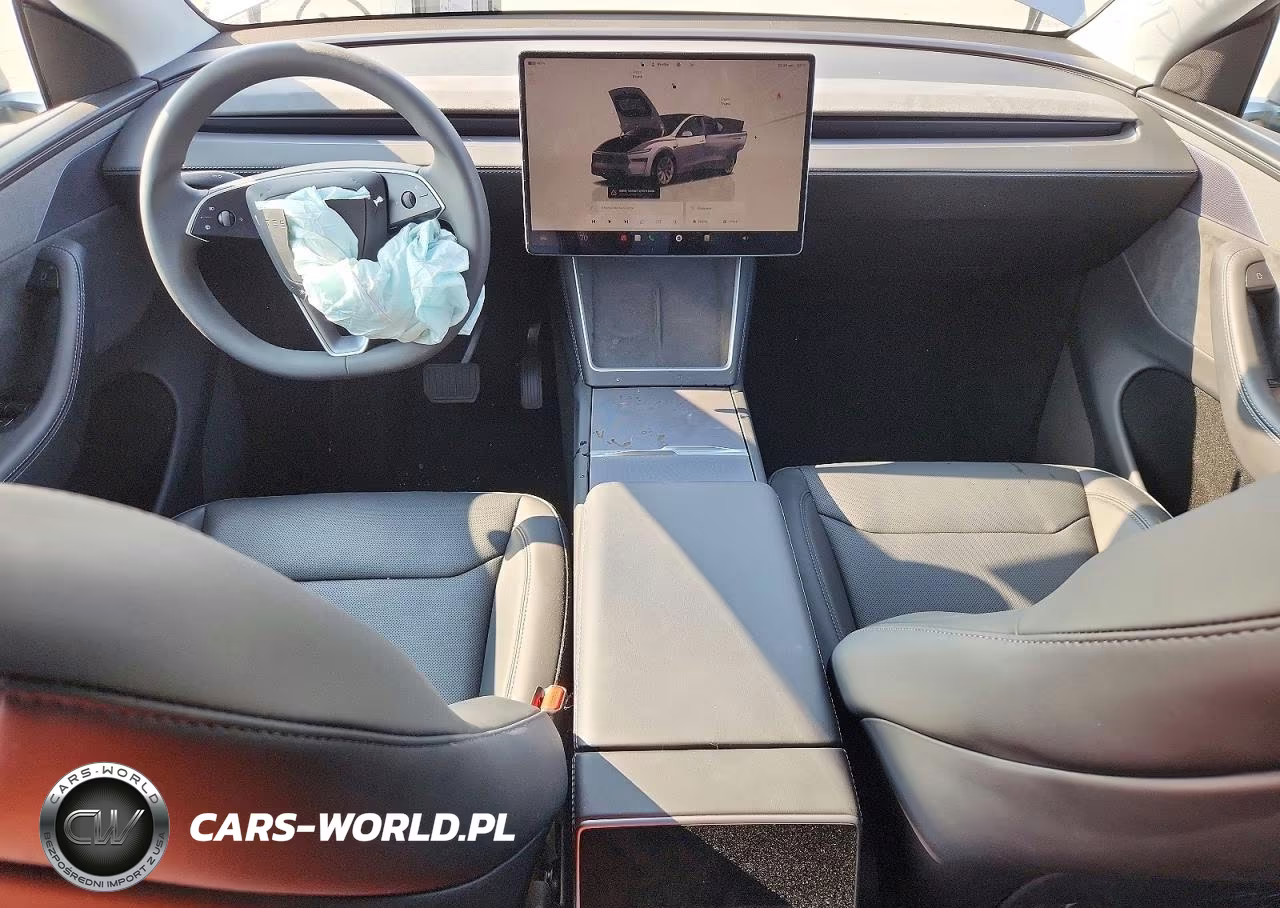 2026 Tesla Model Y VIN:7SAYGDEE0TA381591 - 8